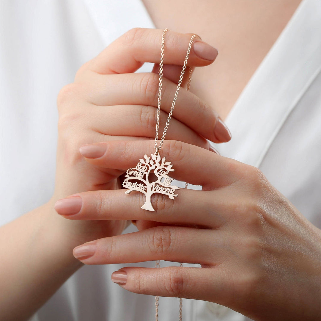 Custom Family Tree Necklace - Perfect Gift for Family - HULYAH